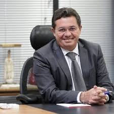Com aval de Alexandre Silveira, filho de Vitalzinho é eleito em conselho com salário de R$ 86,5 mil