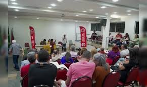 PSOL realiza plenária, mas deixa decisão de apoiar o PT ou candidatura própria para convenção