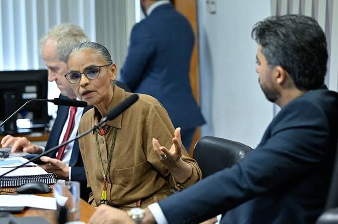 “Não sou submissa”: Marina Silva abandona sessão após bate-boca com senadores
