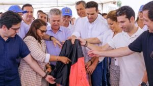 Lucas Ribeiro inaugura ligação viária entre PB-008 e Mangabeira e visita obras da Ponte do Futuro e do Polo Turístico Cabo Branco