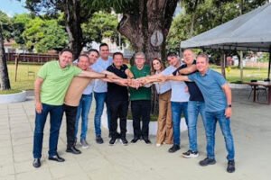 Adriano Galdino desiste de disputar Governo da Paraíba e confirma apoio a Lucas Ribeiro nas eleições de 2026