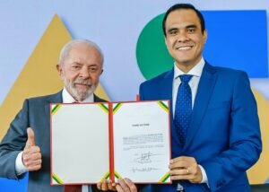 “Turismo não pode ser só de ricos”, diz Gustavo Feliciano durante discurso de posse como novo ministro da pasta