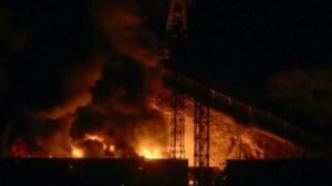 Trump confirma ‘ataque de grande escala’ à Venezuela e diz que Maduro foi capturado; governo exige “prova imediata de vida” para Maduro e sua esposa