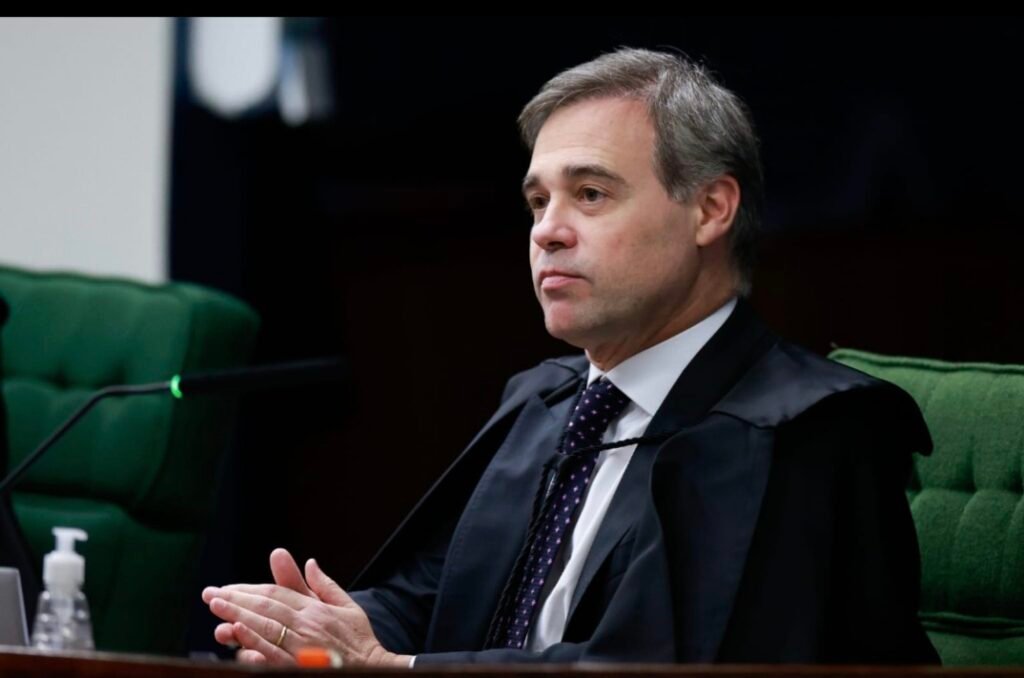 André Mendonça assume relatoria do caso Master após saída de Toffoli