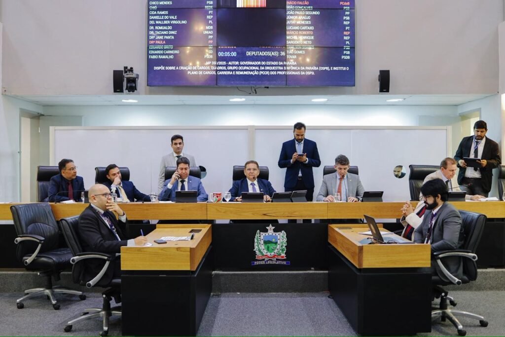 ALPB mantém aprovação de projeto que garante transferência de servidores públicos vítimas de violência doméstica