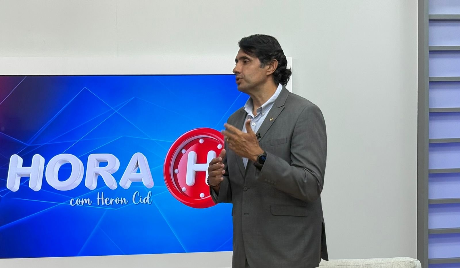 André Gadelha rejeita polarização e diz que candidatura ao Senado não será “nem esquerda, nem direita”