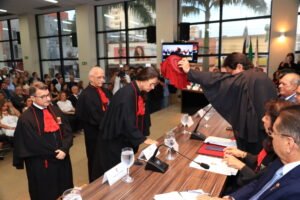 Promotora Salete Porto toma posse como nova procuradora de Justiça do MPPB em sessão do CPJ