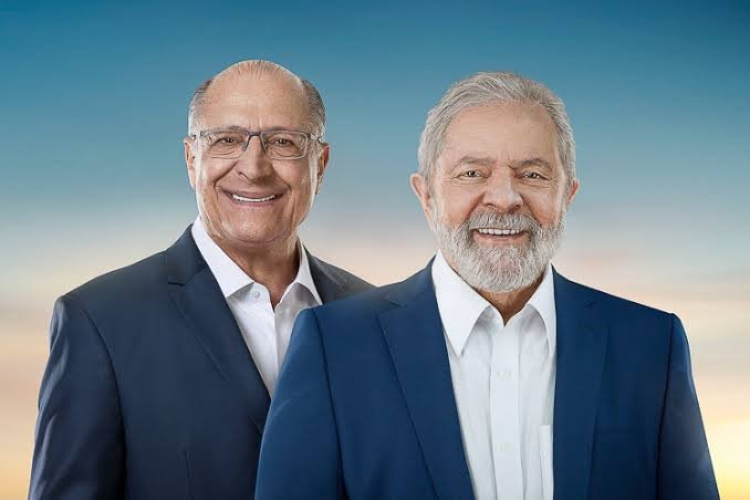 Lula confirma Alckmin como vice na disputa pela presidência