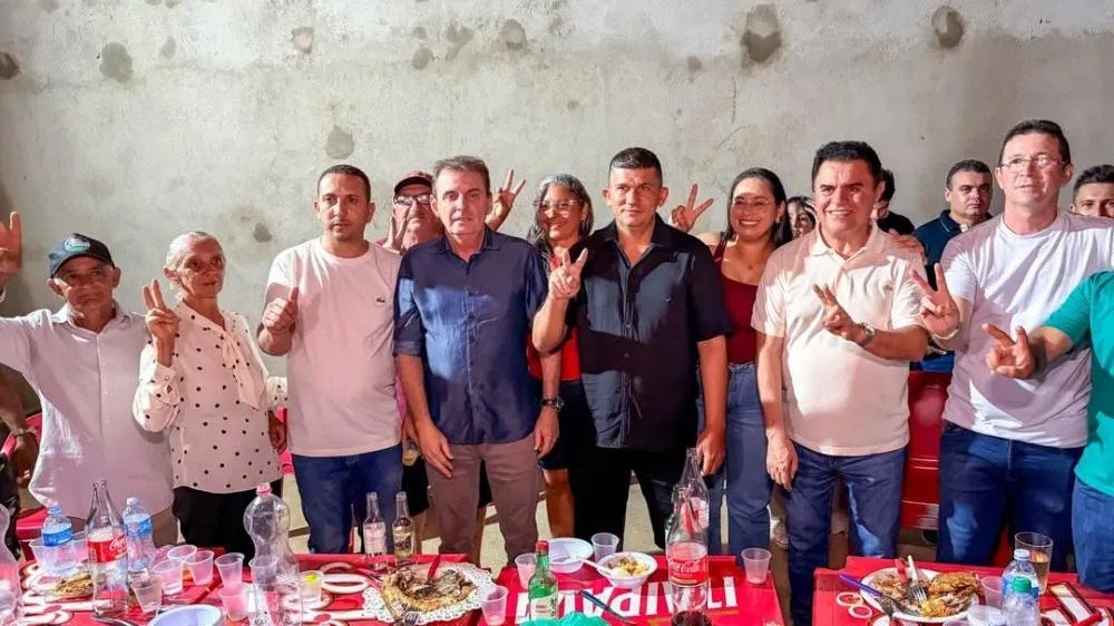 Oposição de São José de Caiana recebe Chico Mendes e sinaliza fortalecimento político durante Festa de São José