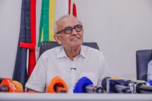 Cícero convoca imprensa para anunciar oficialmente seu futuro político