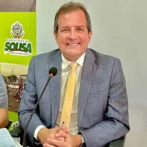 Deu no Uol: STJ reduz pena de ex-prefeito de Sousa que agrediu mulher; vítima vê revitimização