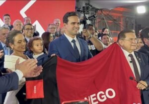 Lucas Ribeiro toma posse como governador da Paraíba