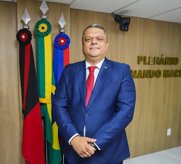 Prefeito eleito de Cabedelo no domingo é afastado após operação da Polícia Federal que investiga  desvio de recursos e ligação com facção criminosa