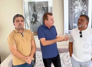 Chico Mendes mostra força política e emplaca cajazeirense para exercer cargo no gabinete do governador 