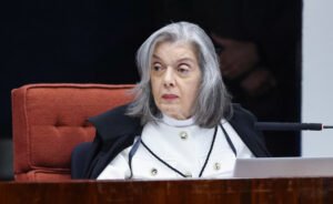 Cármen Lúcia vota para barrar mudanças na Lei da Ficha Limpa