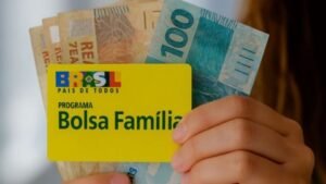 FARRA DO BOLSA FAMÍLIA EM INGÁ: Filha da Secretária, esposas de vereadores e servidores graduados recebem o benefício