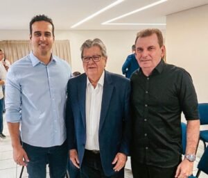 Encontro entre Chico Mendes, Lucas Ribeiro e João Azevêdo reforça unidade e alinhamento político na base do governo