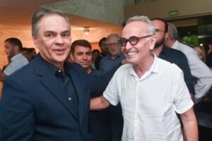Cícero anuncia conselho formado por Cássio, Nominando e Catão para conduzir pré-campanha