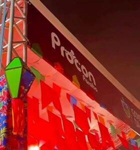 Procon-PB notifica empresa para explicar cobrança de R$ 50,00 por baldes de gelo no Parque do Povo, em Campina Grande