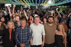 Ao lado de Chico Mendes, prefeito Alysson celebra tradição do São João de Ruas em Cachoeira dos Índios