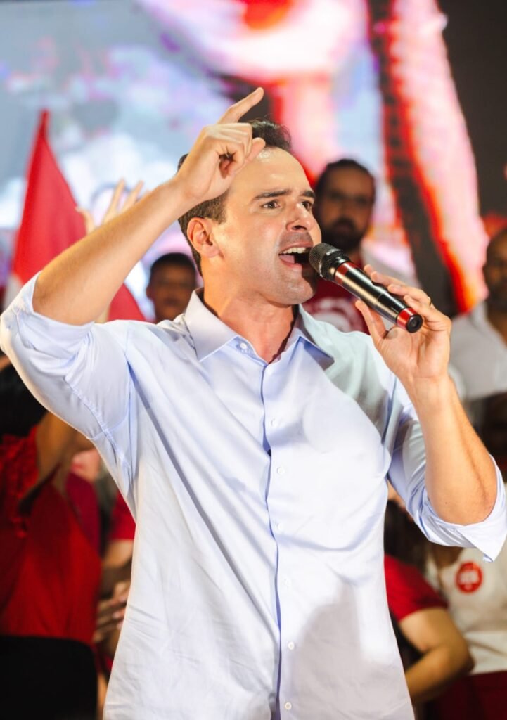 Na convenção do PT, Lucas destaca importância de “caminhar com o partido do maior presidente da história desse país”