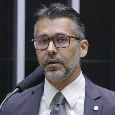 Podemos adia definição sobre apoio ao Governo da Paraíba durante convenção; Gadelha fala em tendência para reeleição de Lucas