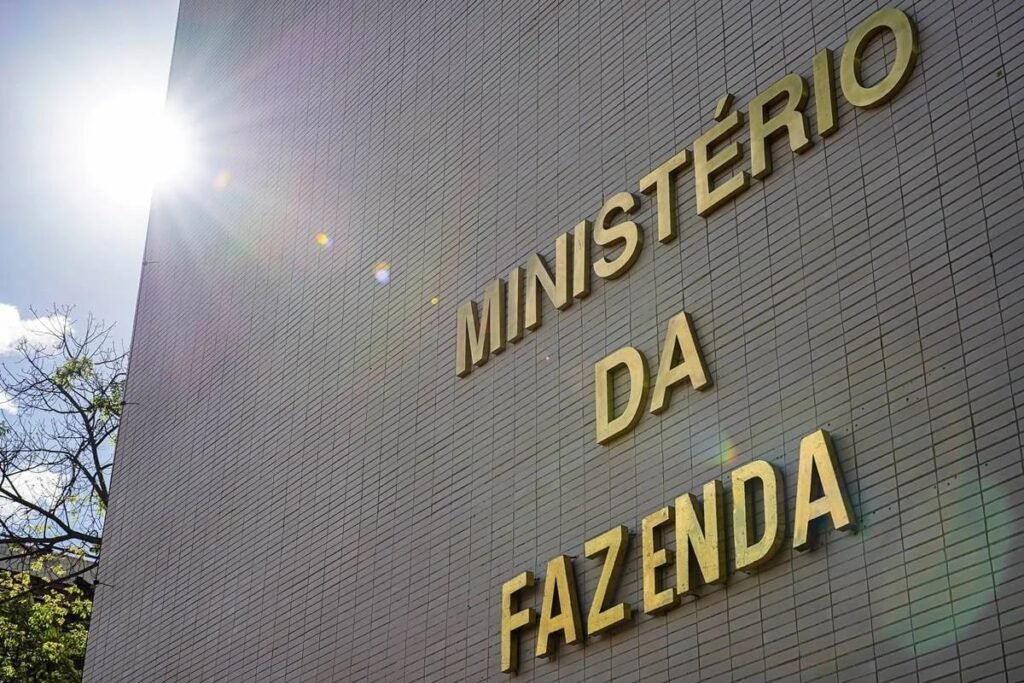 Fazenda determina suspensão de novas apostas da Pixbet após operação da PF