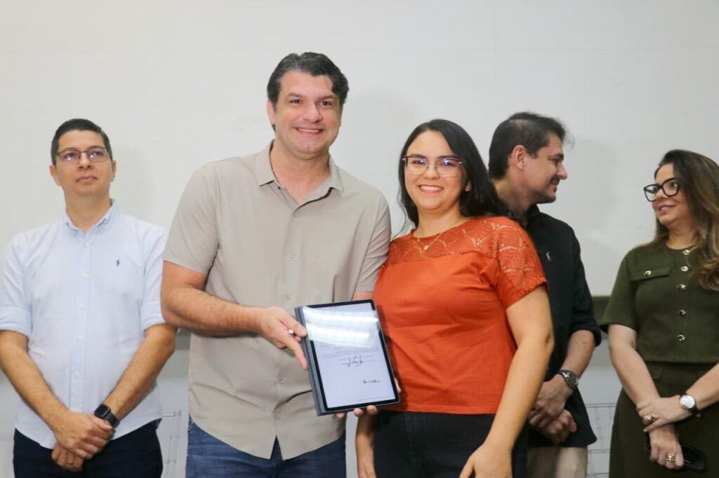 Leo Bezerra convoca 69 novos Agentes Comunitários e de Combate a Endemias aprovados no último concurso da Saúde