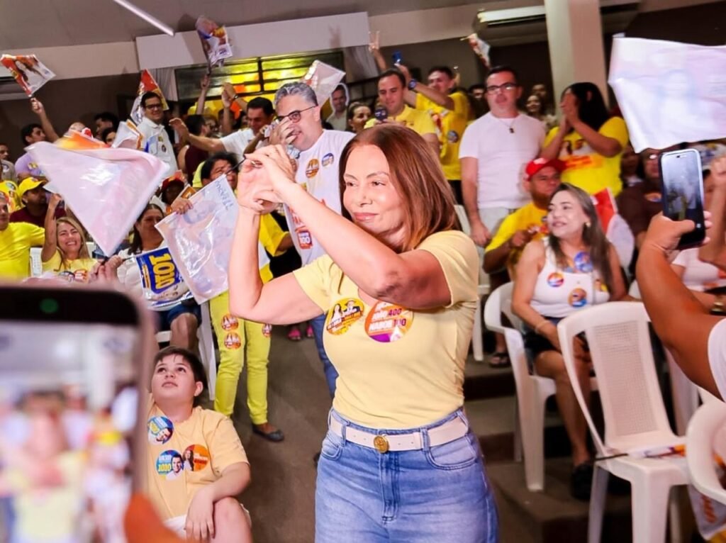 Em Cajazeiras, Nil Mendes participa de plenária e apresenta propostas voltadas à saúde de mães e crianças atípicas