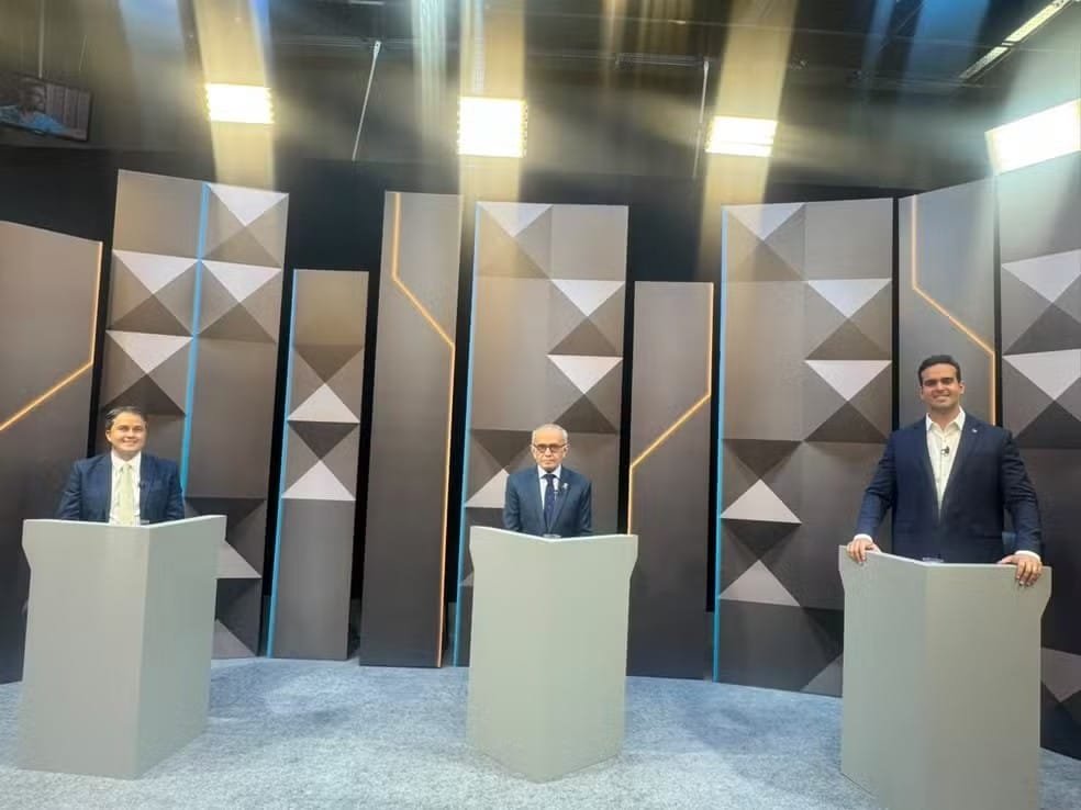 Reta final: Lucas, Cícero e Efraim confrontam propostas e protagonizam embates sobre segurança, concursos e obras no último debate