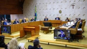 STF convoca sessão extraordinária nesta terça para decidir rumos da crise envolvendo Moraes, Mendonça e caso Master