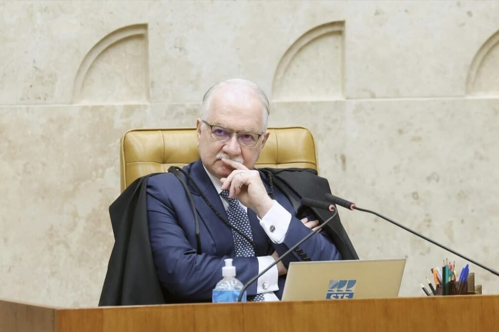 Fachin muda regras para evitar direcionamento de processos no STF e aciona PF sobre ministros citados no Caso Master