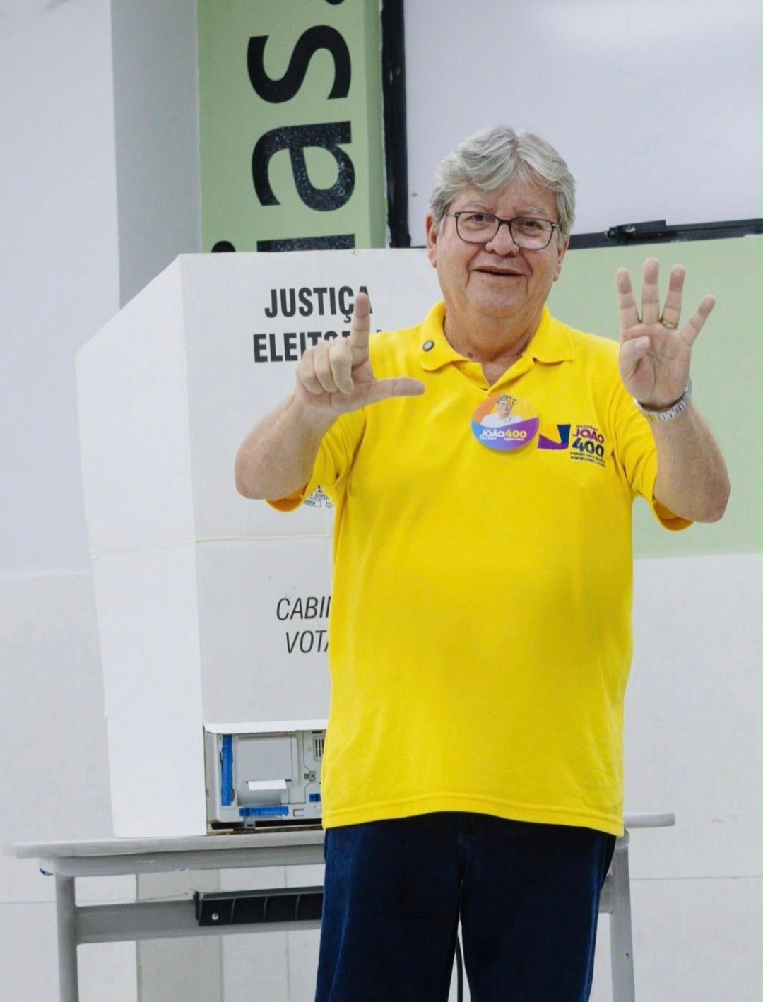 João Azevêdo é eleito senador pela Paraíba com votação histórica de mais de 1,2 milhão de votos