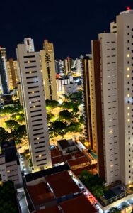 João Pessoa e outras capitais registram panelaços durante entrevista de Flávio Bolsonaro na Globo; apoiadores do candidato reagem