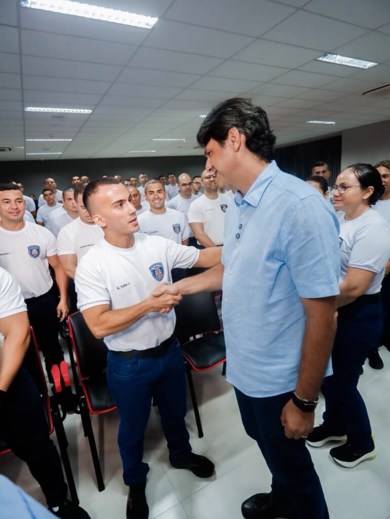 Leo Bezerra inicia formação da 4ª turma da Guarda Civil Metropolitana para reforçar segurança na Orla e no Centro