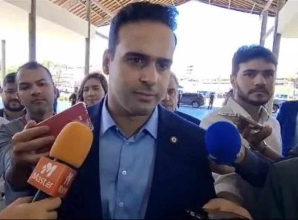 Lucas Ribeiro aciona Ministério Público para apurar denúncias sobre transporte público no dia da eleição em João Pessoa