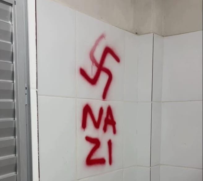 UFPB repudia ataques com símbolos nazistas e anuncia providências: “A suástica não é uma opinião”