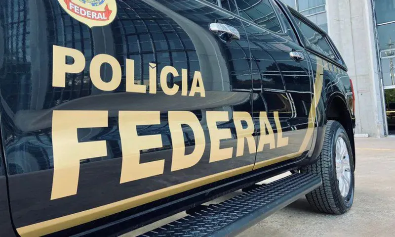 PF apura desvio de recursos públicos e fraudes em licitações no Ceará; deputado é alvo