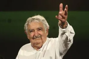 “Pepe foi uma forma de entender o mundo”: líderes mundiais lamentam morte do ex-presidente do Uruguai, aos 89 anos