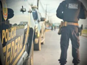Operação Rede de Arraso da PF cumpre mandados na PB em investigação que envolve presidente de colônia de pescadores por suposta fraude no seguro-defeso